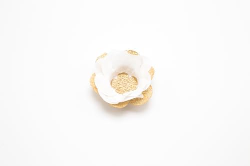 Fabric Handmade Truffle Cups | Truffle Liners | Truffle Wrappers | Fominhas | candy cups for chocolate | Forminhas de Brigadeiro | candy liners (White & gold) - Image 5