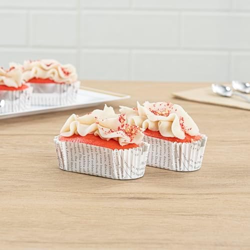 Restaurantware-Premium 3-inch Baking Cups: Regular-Ridged Elliptical Paper Baking Cups Perfect for Muffins, Cupcakes or Mini Snacks - Black & White Press Print Design - Disposable - 200-CT - Image 4
