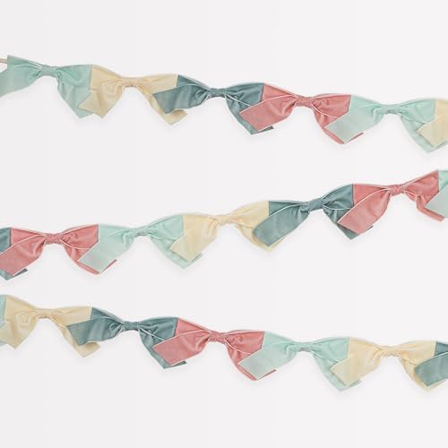Meri Meri Velvet Bow Garland (Pack of 1), Reusable 5.5’ Garland with 2’ Excess Cord, Great for Bow Party Decorations, Bridal Shower Decorations, and More - Image 2