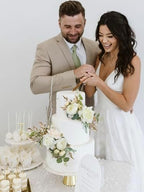 Rinlong 3Pcs Premade Cake Flowers, White Gold Wedding Cake Decor - Image 3
