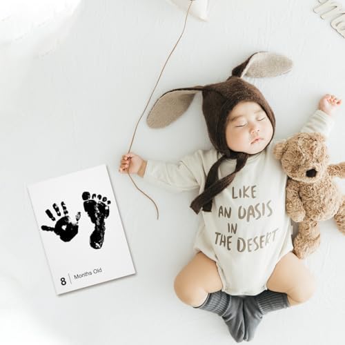 Baby Inkless Milestone Cards Hand Casting Kit Ink Print Hand and Footprint Kit Dog or Cat Pet Paw Print Kit Baby Newborn Footprint Kit Photo Album Keepsake Book Feet Stamp (Simple Gift Box + Album) - Image 5