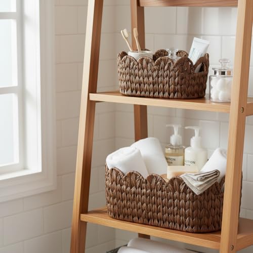 Set of 2 Scalloped Baskets, Small Wicker Baskets for Gifts, Brown - Image 4